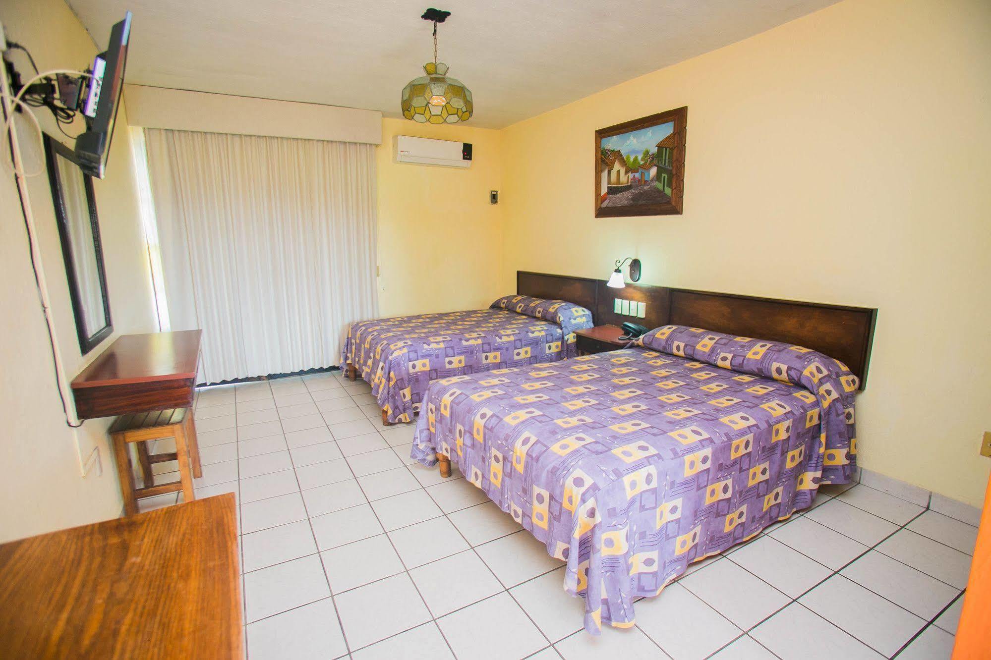 רינקון דה גוויאביטוס Hotel Estancia San Carlos Guayabitos מראה חיצוני תמונה